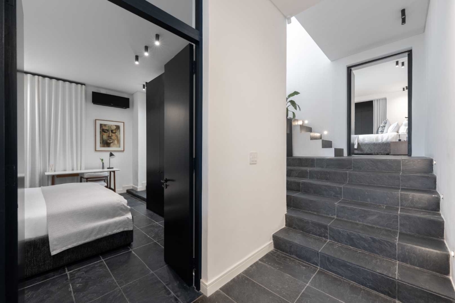 4 Bedroom Property for Sale in Schotschekloof Western Cape